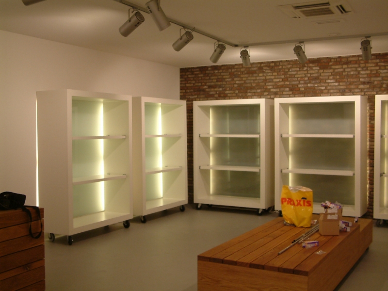 Interieur winkel Domburg | Prekon nieuwbouw & renovatie | Nieuwbouw ... Interieur winkel Domburg | Prekon nieuwbouw & renovatie | Nieuwbouw ...